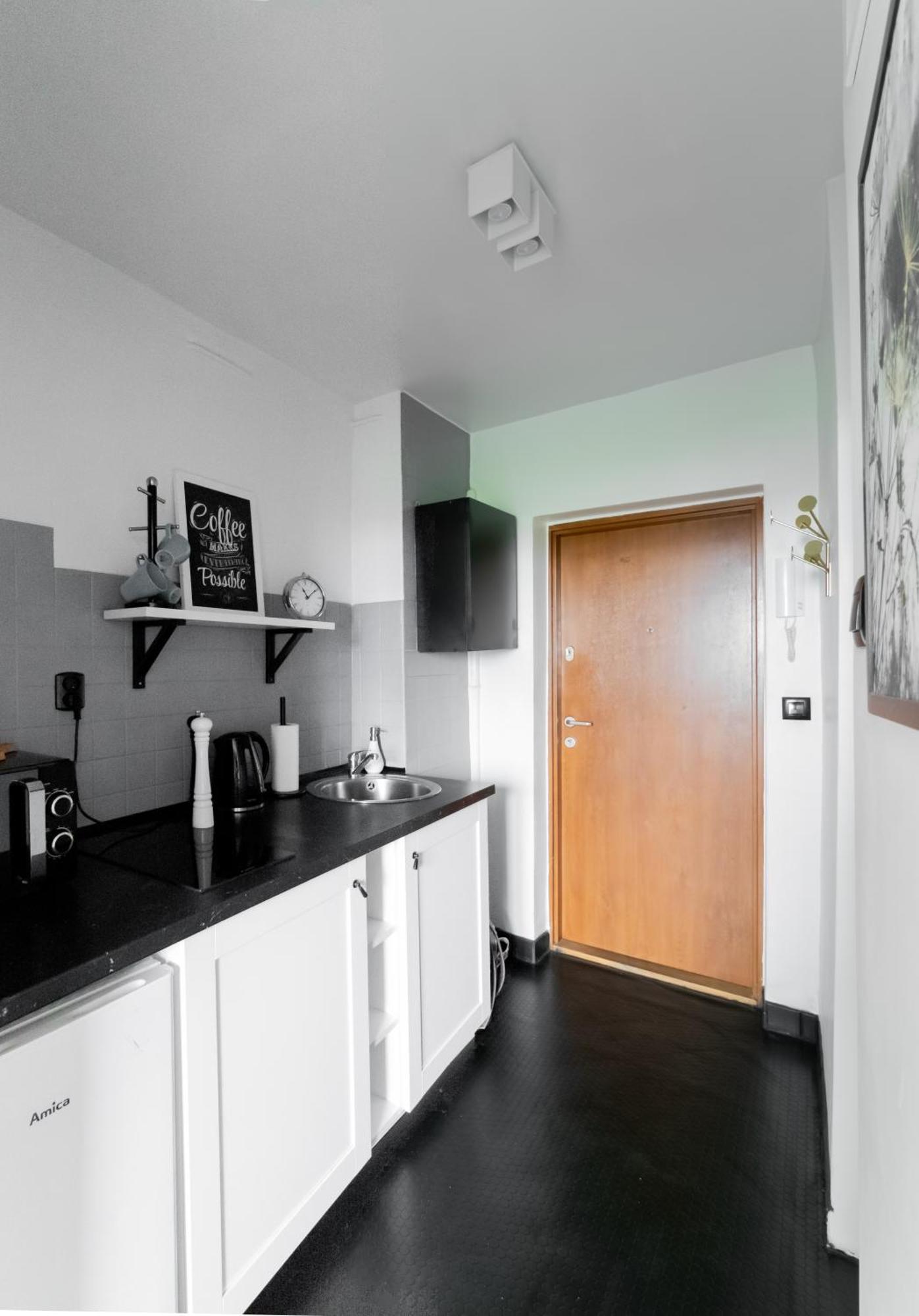 Piotrapartments - Daleka Cozy Train&Airport Apartment 바르샤바 외부 사진