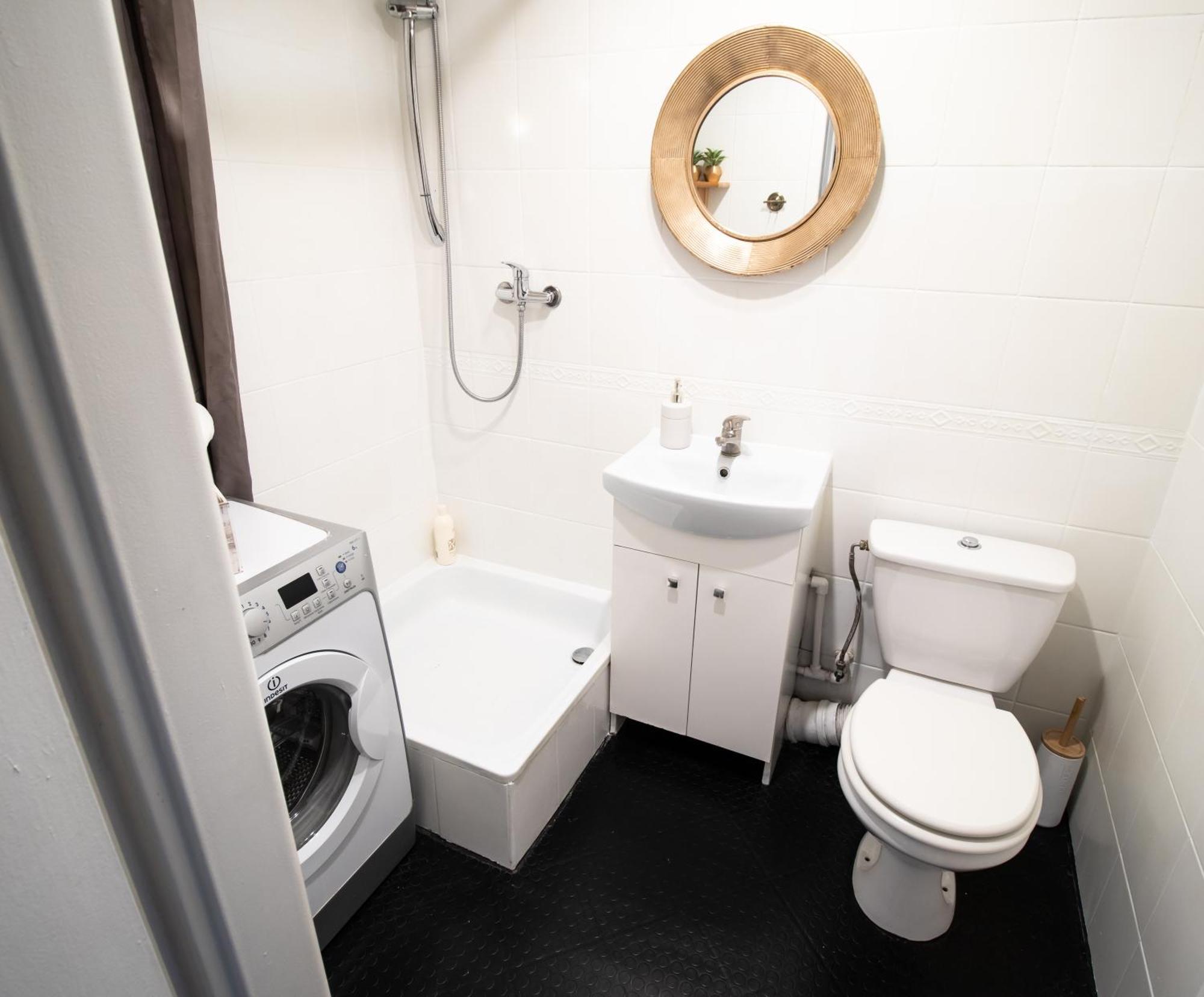 Piotrapartments - Daleka Cozy Train&Airport Apartment 바르샤바 외부 사진